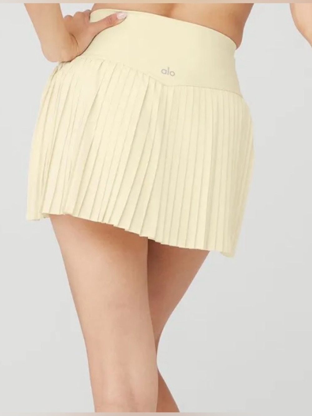 Alo Yoga NWT Grand Slam Tennis Skirt Shorts Underneath Candlelight Yellow Size M - Picture 1 of 9
